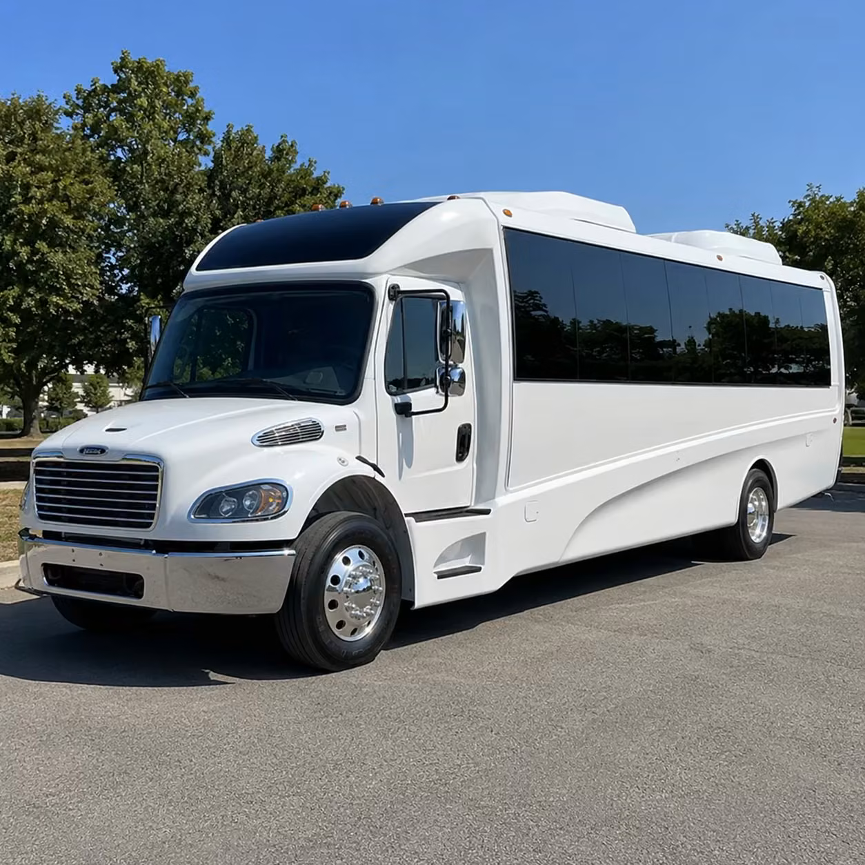 lincoln 35 passenger minibus rental