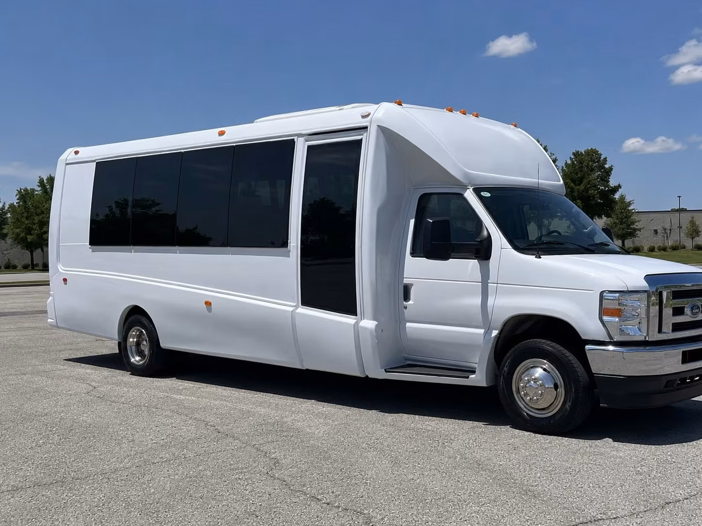 party buses for lincoln high school prom nights